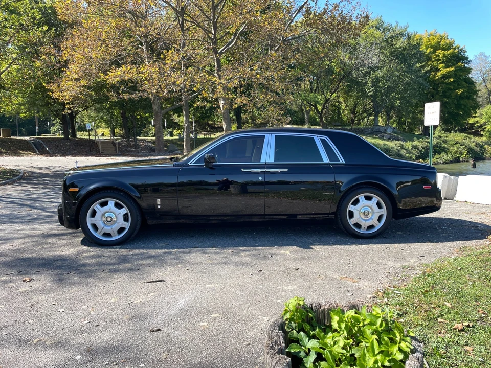 2005 Rolls-Royce Phantom VII - Image 12 of 31