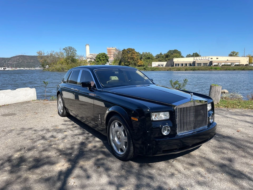 2005 Rolls-Royce Phantom VII - Image 4 of 31