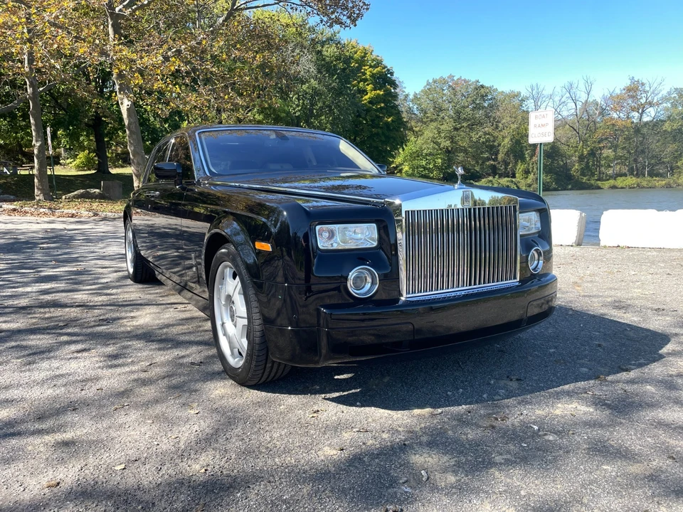 2005 Rolls-Royce Phantom VII - Image 6 of 31