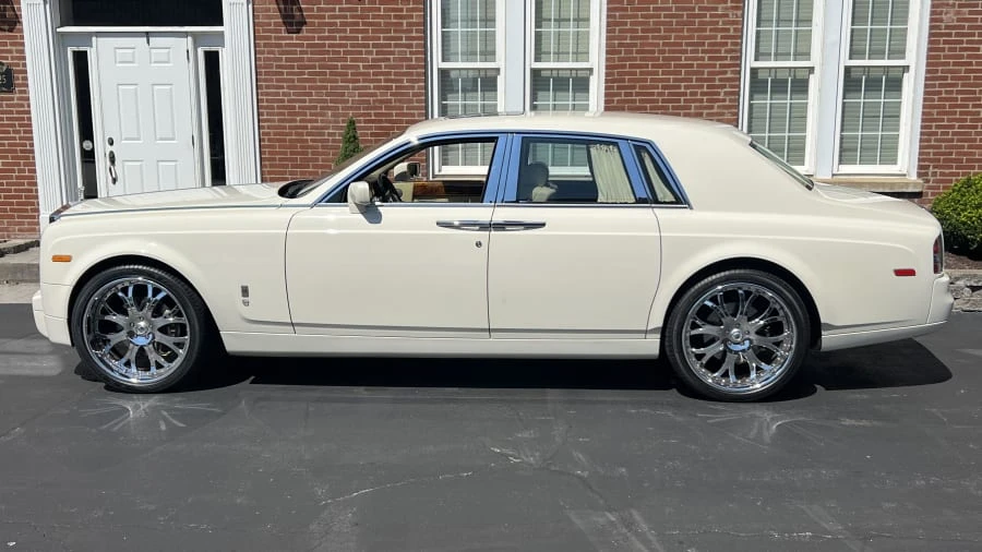 2005 Rolls-Royce Phantom VII - Image 2 of 14