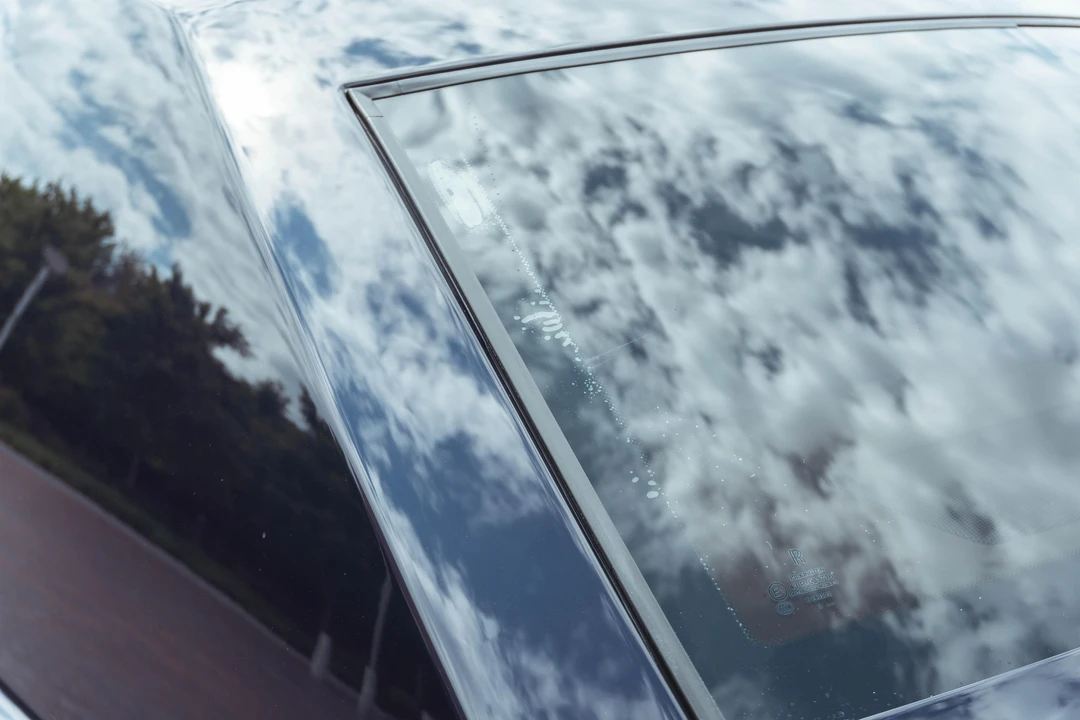 2005 Rolls-Royce Phantom VII - Image 30 of 31