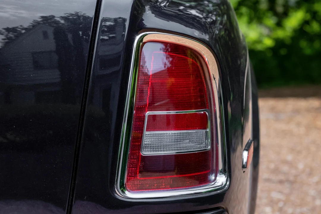 2005 Rolls-Royce Phantom VII - Image 16 of 31