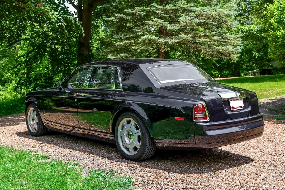 2005 Rolls-Royce Phantom VII - Image 9 of 31