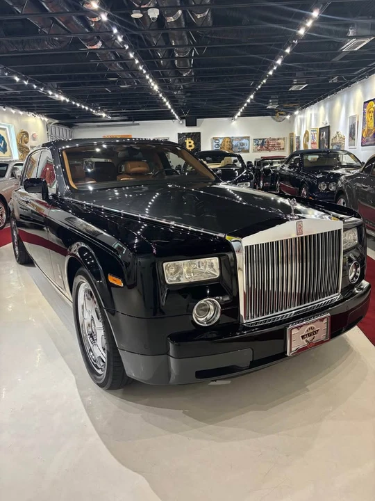 2005 Rolls-Royce Phantom VII - Image 2 of 13