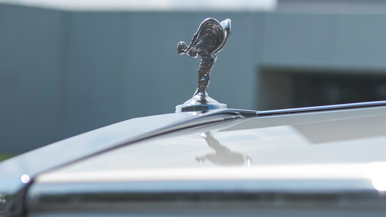 2005 Rolls-Royce Phantom VII - Image 11 of 23