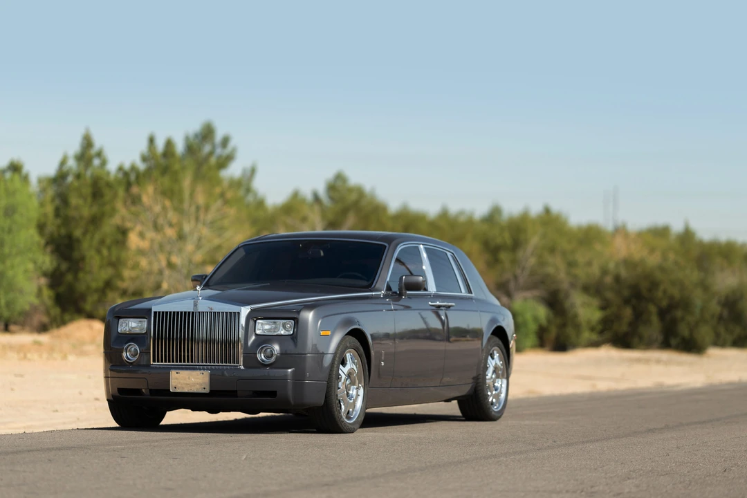 2005 Rolls-Royce Phantom VII - Image 9 of 12