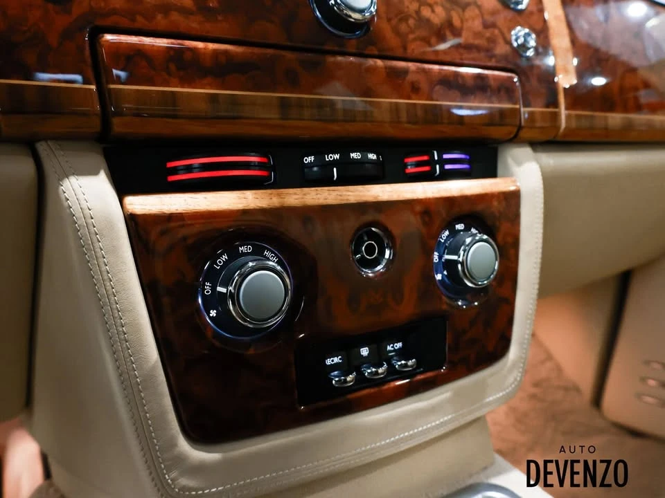 2005 Rolls-Royce Phantom VII - Image 20 of 20