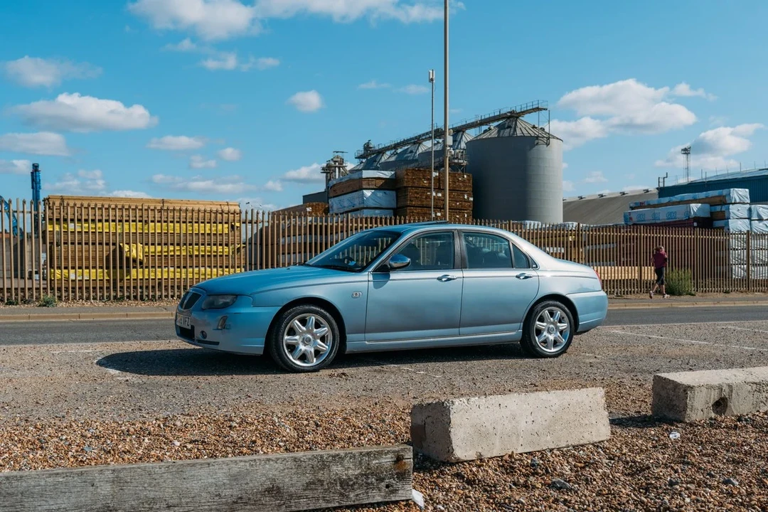 2005 Rover - Image 15 of 30
