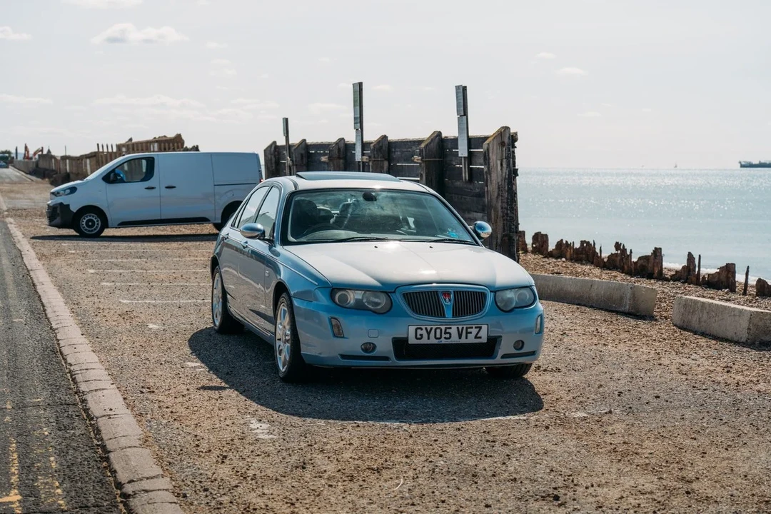 2005 Rover - Image 9 of 30