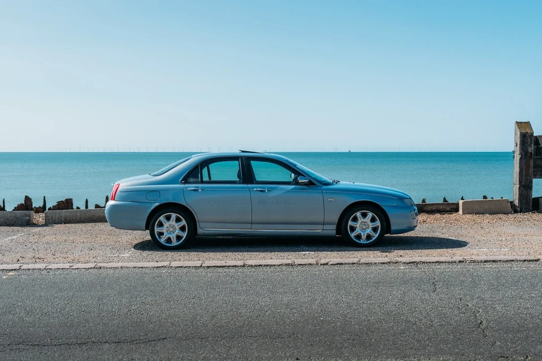 2005 Rover - Image 29 of 30