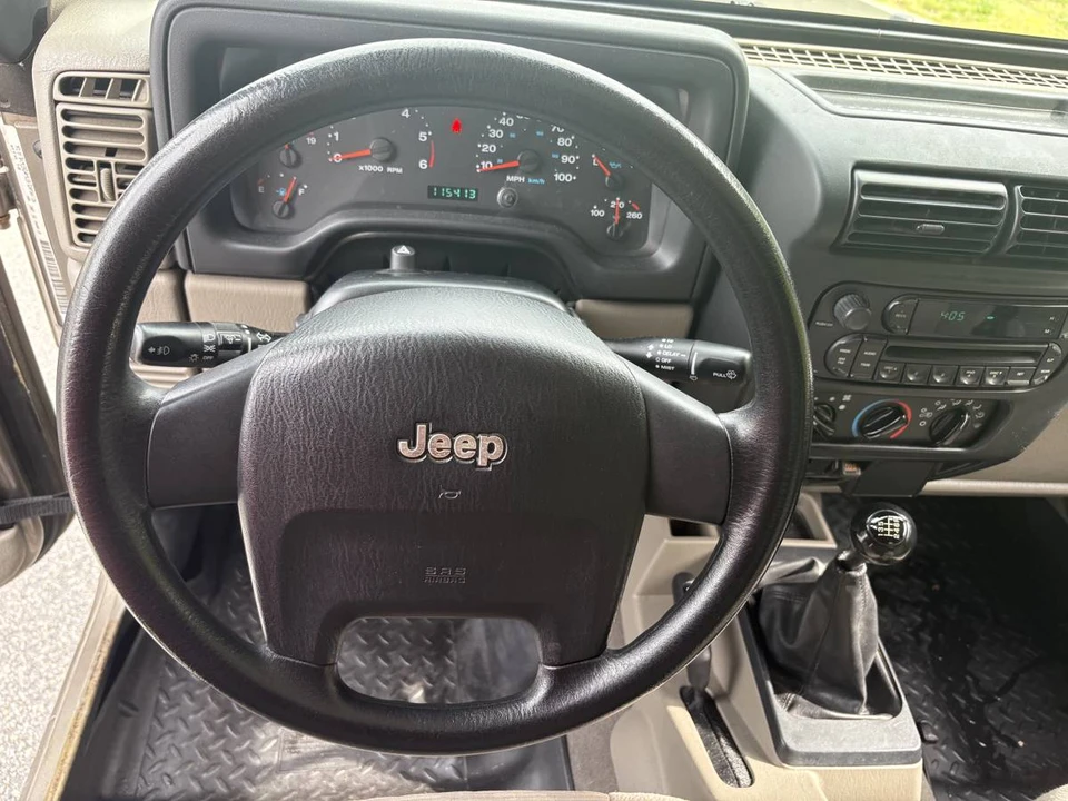 2005 Jeep TJ Wrangler - Image 7 of 12