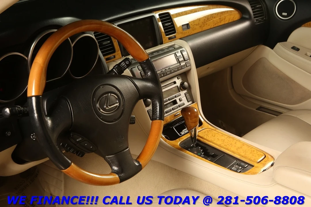 2005 Lexus SC430 - Image 11 of 21