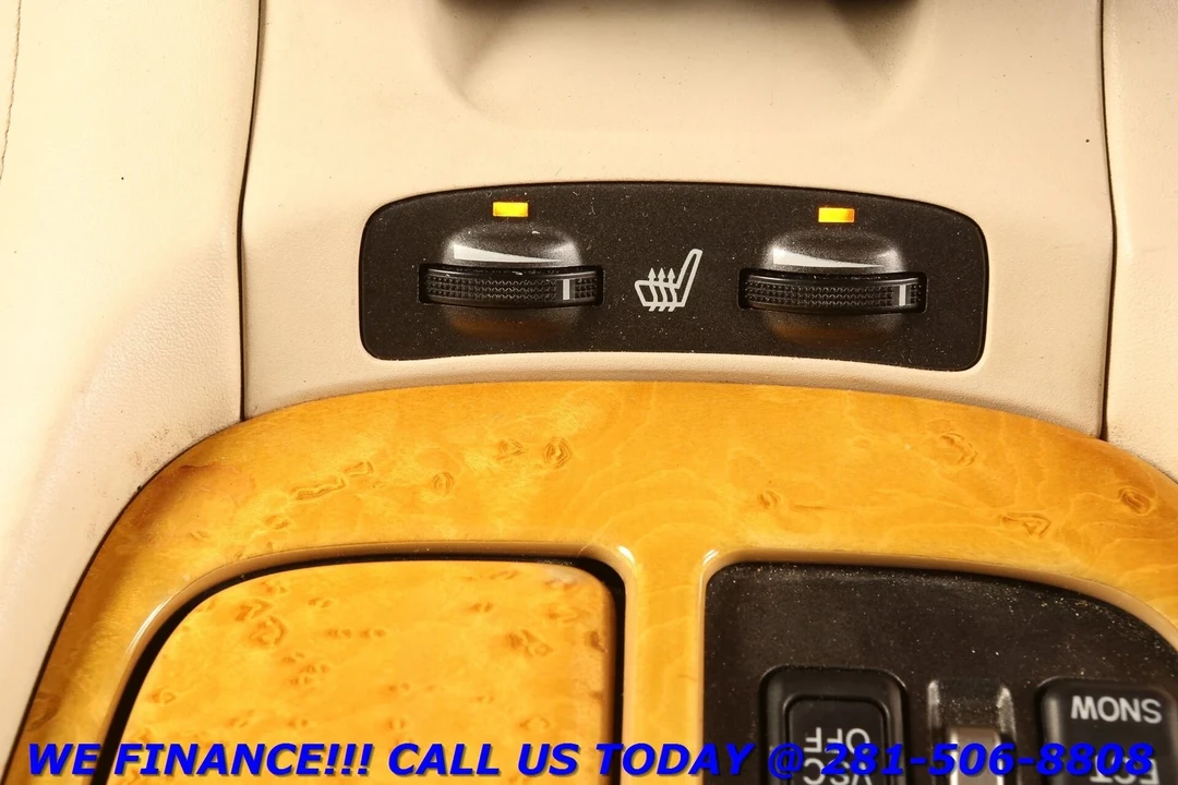2005 Lexus SC430 - Image 17 of 21