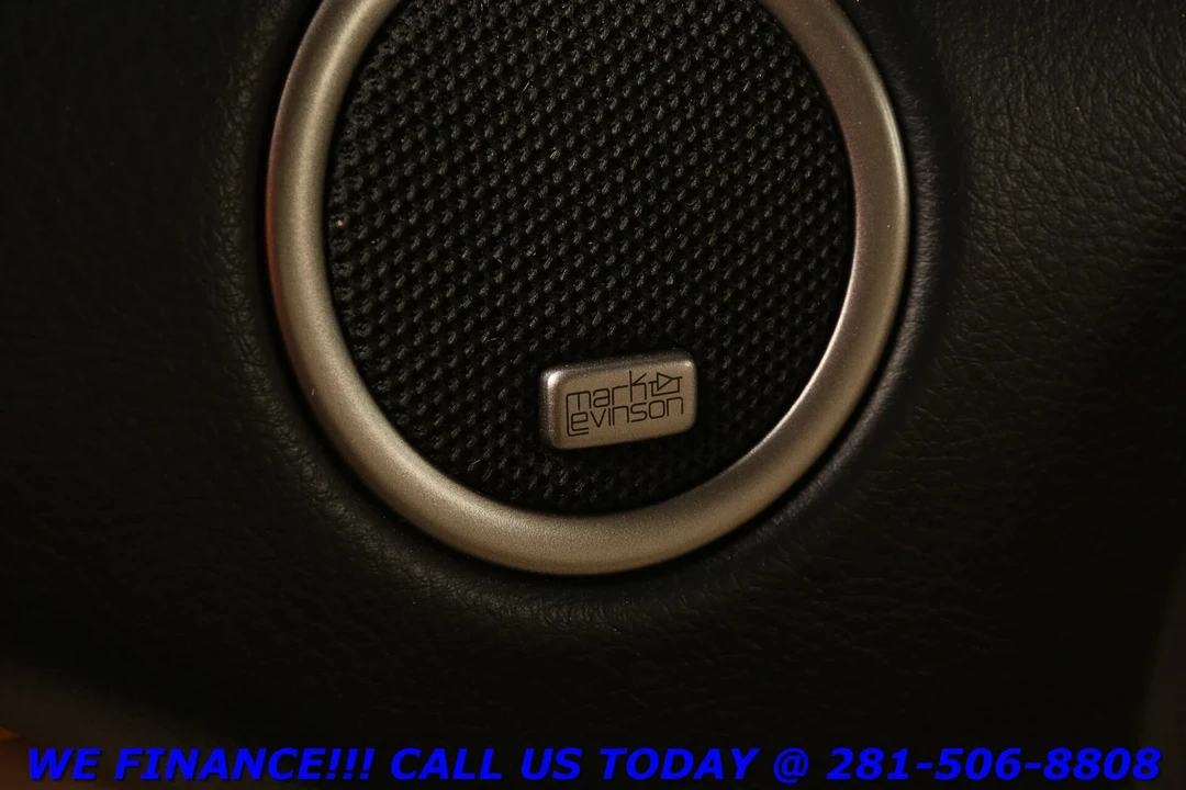 2005 Lexus SC430 - Image 10 of 21