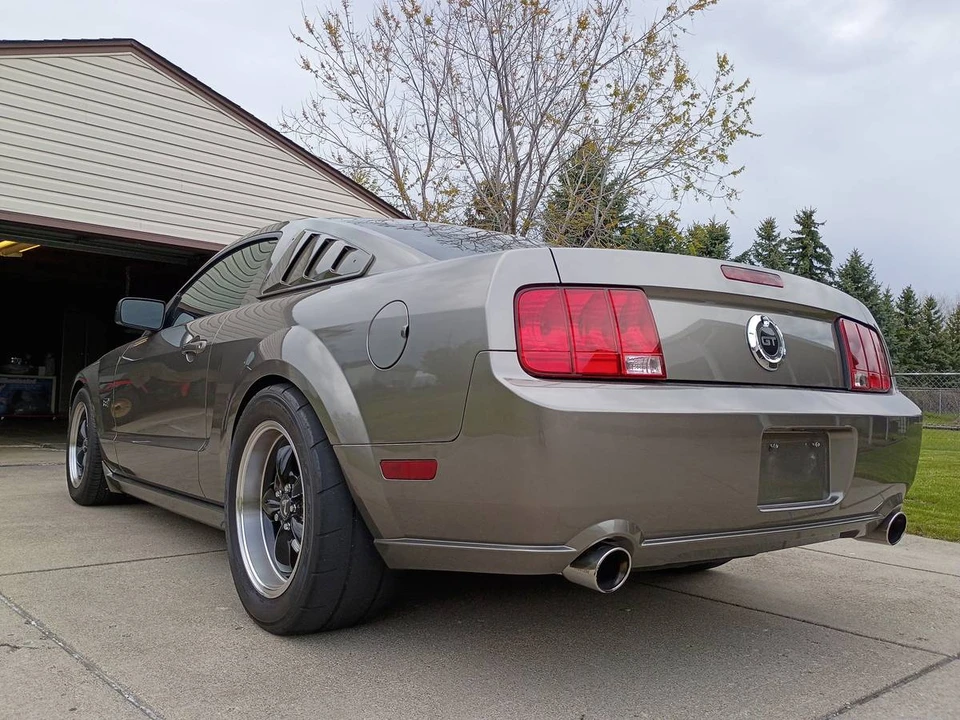 2005 Ford S197 Mustang GT - Image 5 of 12