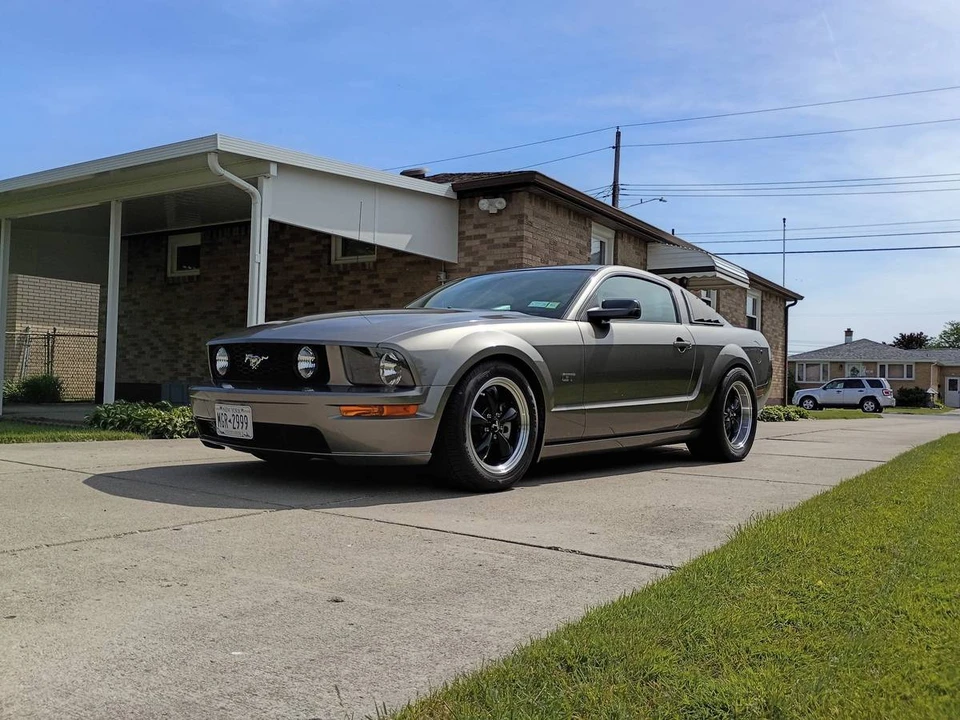 2005 Ford S197 Mustang GT - Image 10 of 12