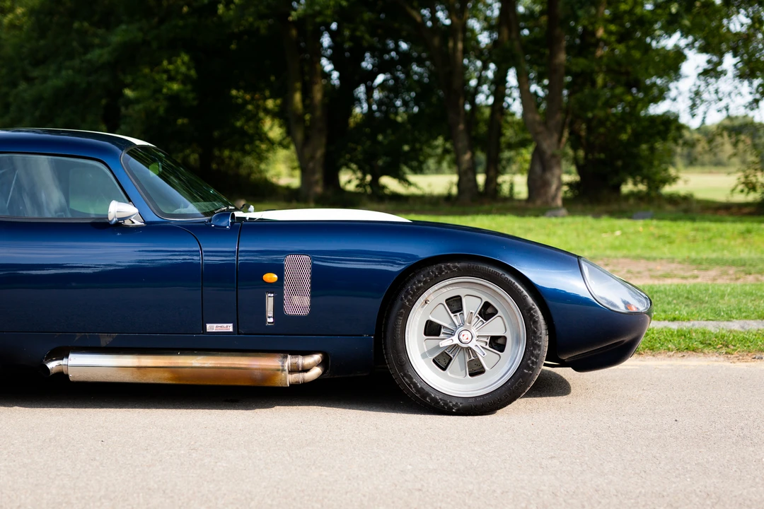 2005 Shelby Daytona Replica - Image 8 of 31