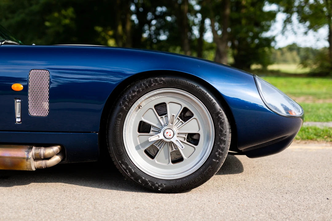 2005 Shelby Daytona Replica - Image 9 of 31