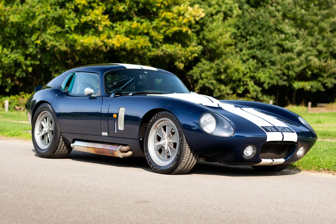 2005 Shelby Daytona Replica - Image 2 of 31