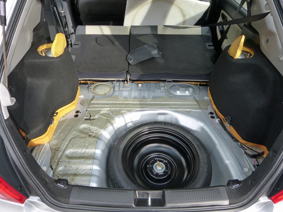 2005 Saab 9-2X - Image 20 of 21