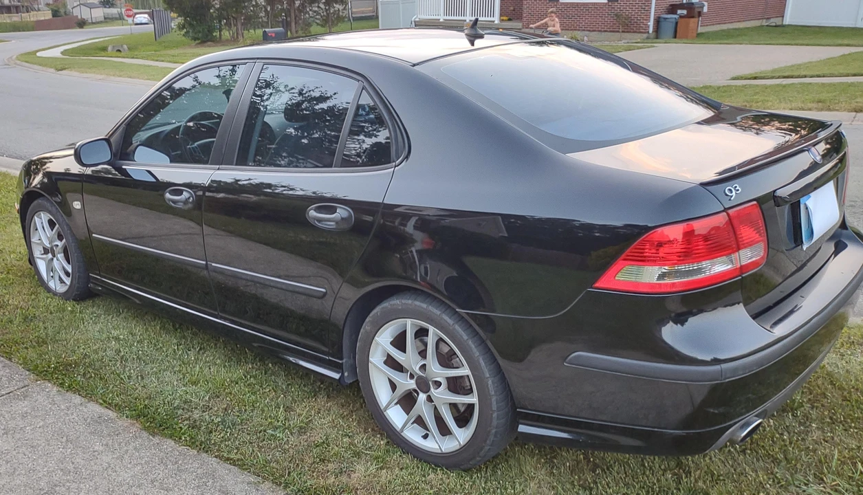 2005 Saab 9-3 2nd Gen - Image 11 of 31