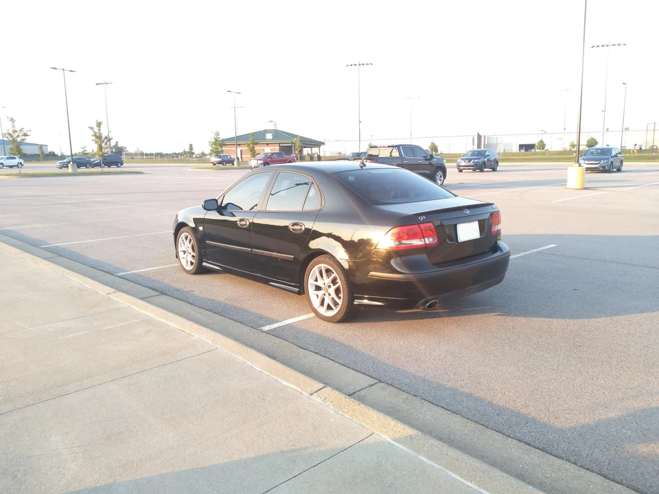 2005 Saab 9-3 2nd Gen - Image 9 of 31