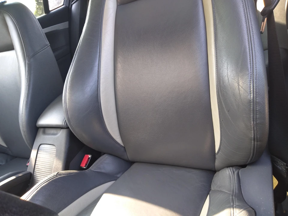 2005 Saab 9-3 2nd Gen - Image 26 of 31