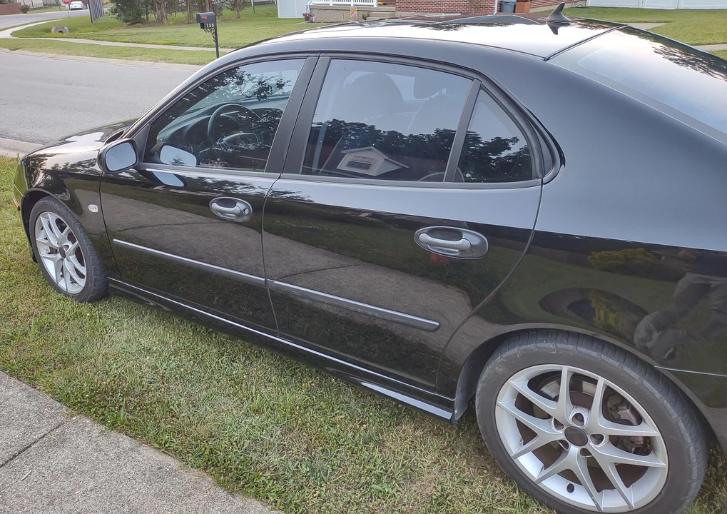 2005 Saab 9-3 2nd Gen - Image 10 of 31