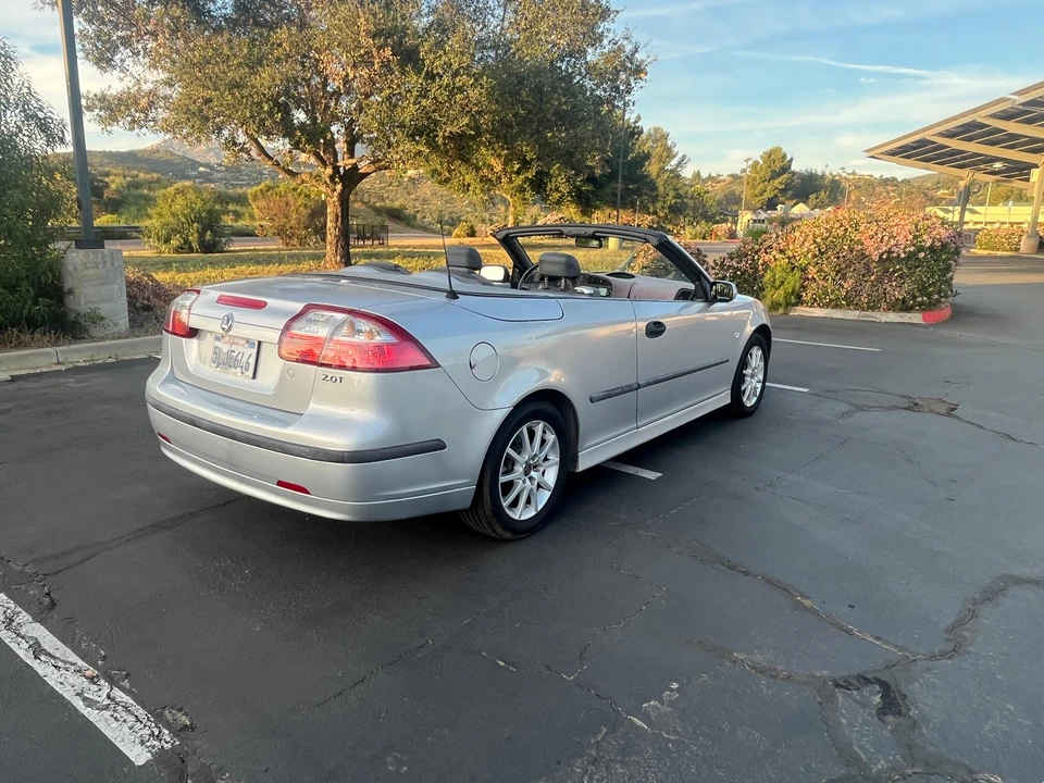 2005 Saab 9-3 2nd Gen - Image 14 of 31