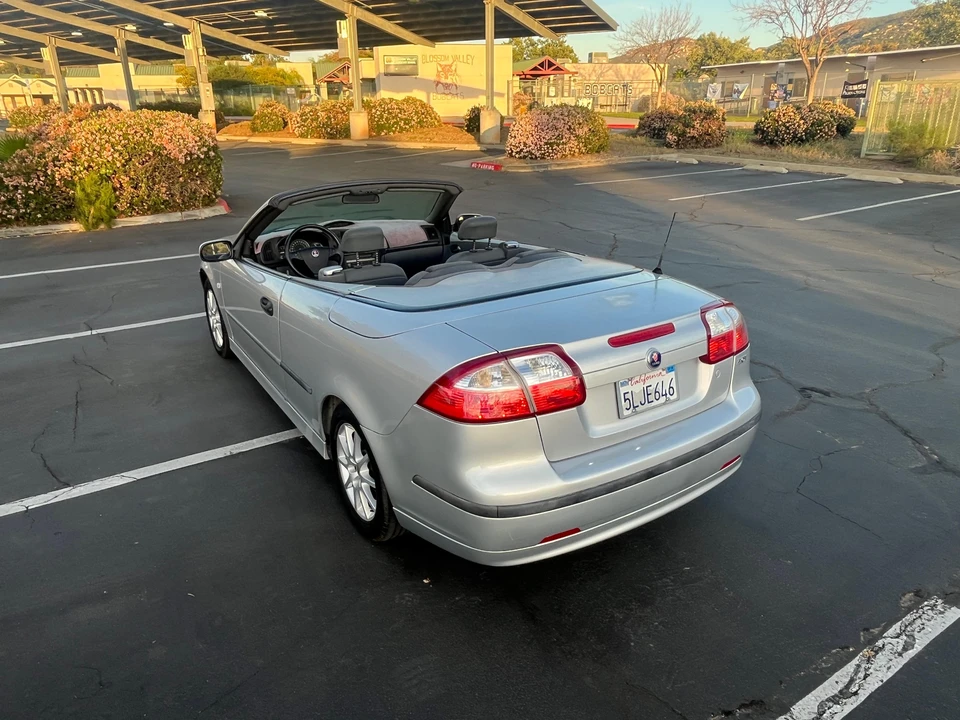 2005 Saab 9-3 2nd Gen - Image 11 of 31