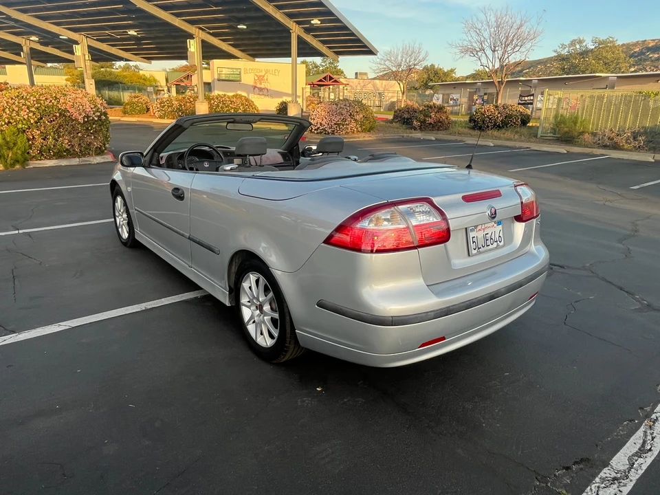 2005 Saab 9-3 2nd Gen - Image 10 of 31