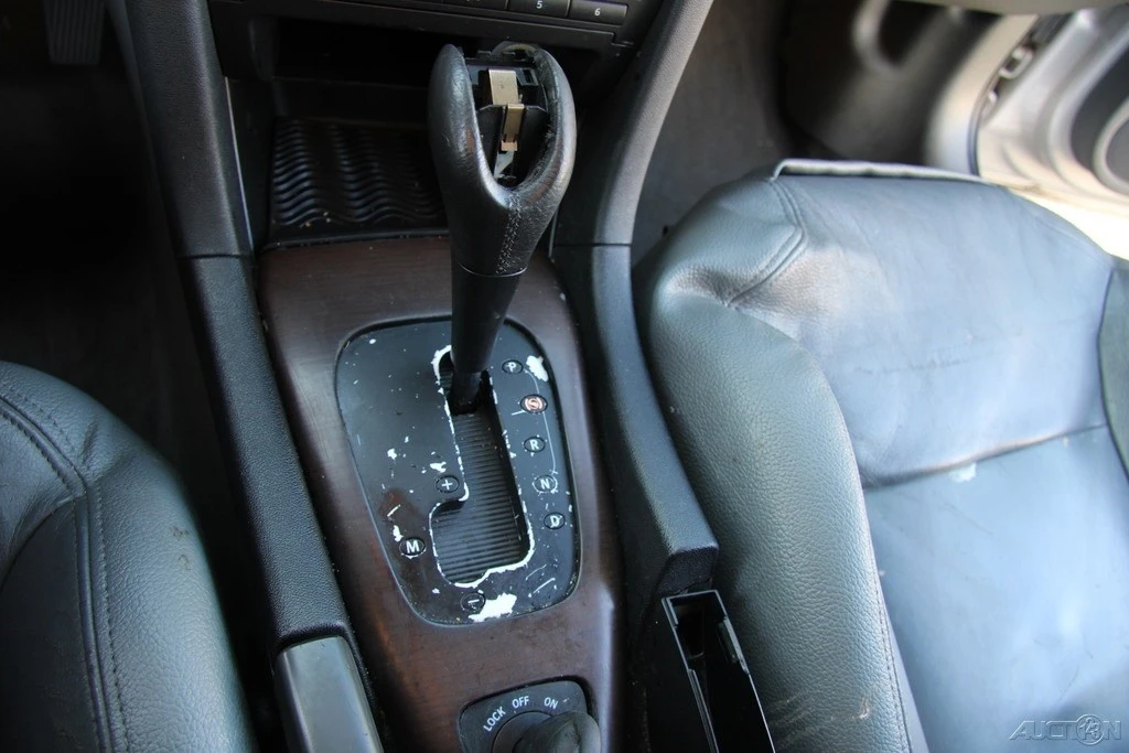 2005 Saab 9-3 2nd Gen - Image 18 of 21
