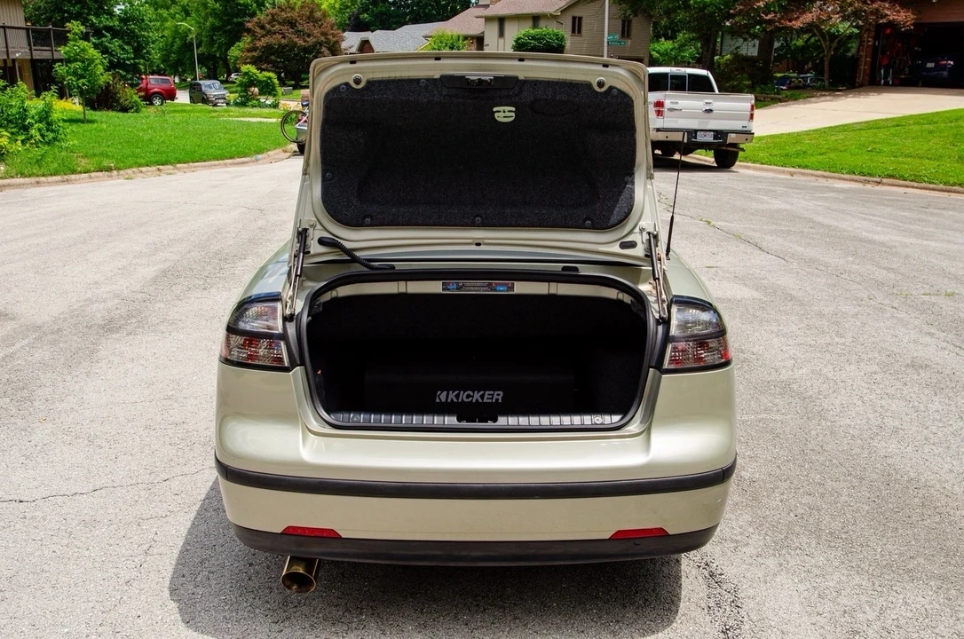 2005 Saab 9-3 2nd Gen - Image 16 of 30