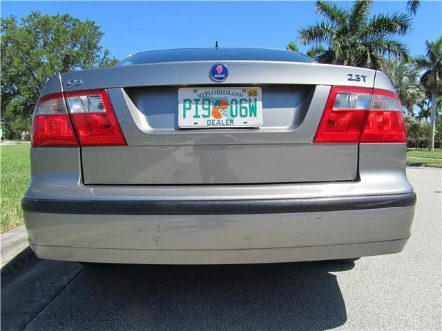 2005 Saab 9-5 1st Gen - Image 5 of 12