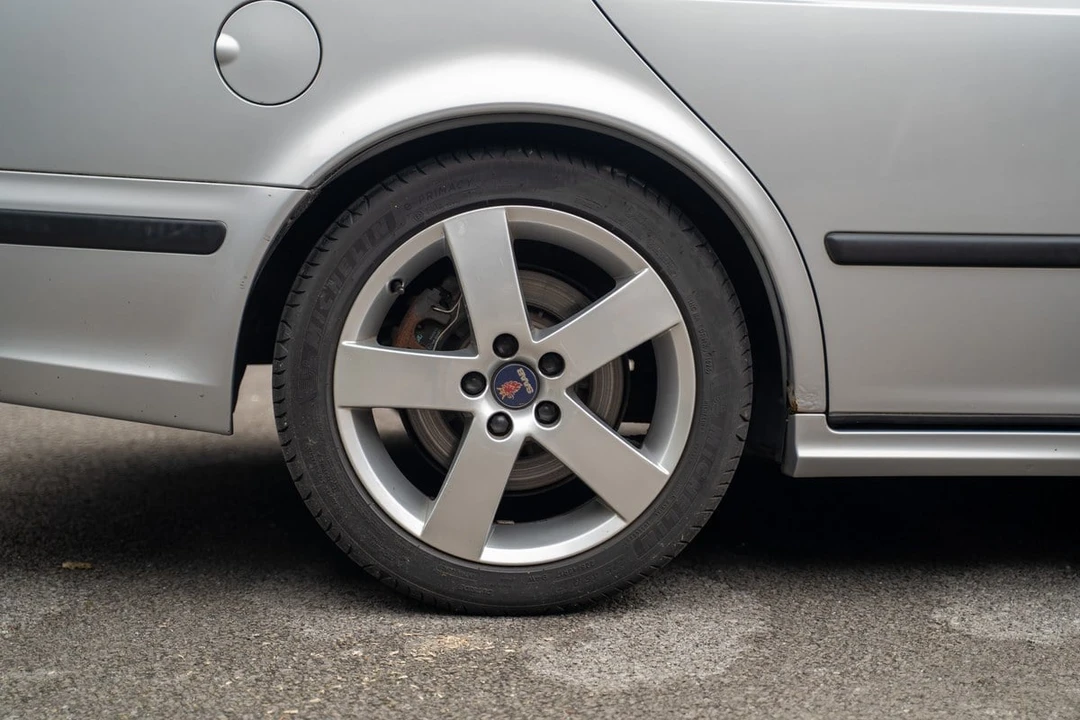 2005 Saab 9-5 1st Gen - Image 9 of 30