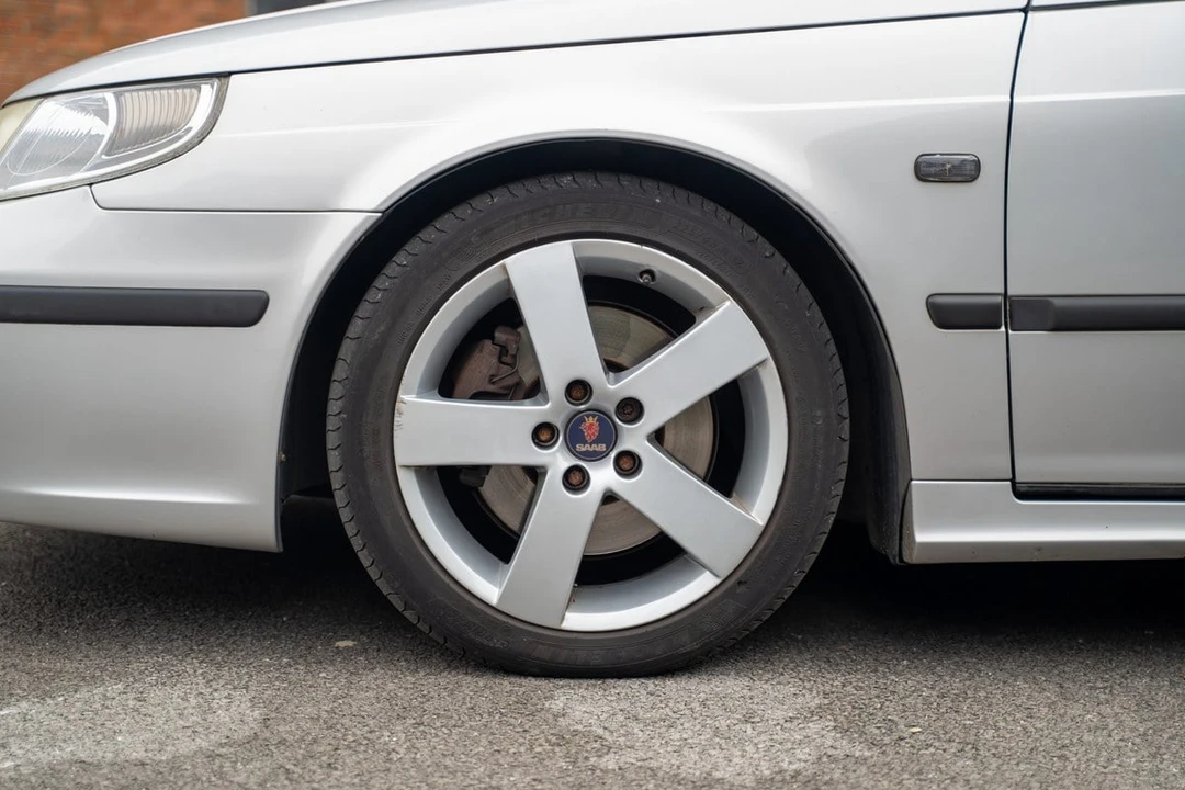 2005 Saab 9-5 1st Gen - Image 12 of 30