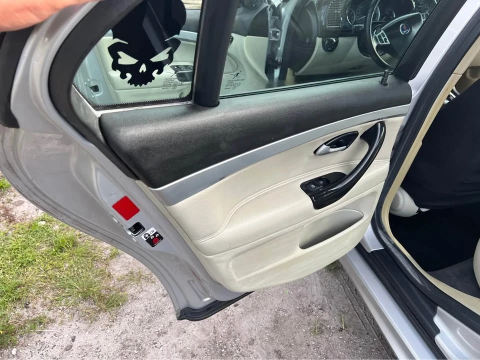 2005 Saab 9-3 2nd Gen - Image 9 of 11