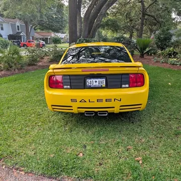 2005 Saleen Mustang GT S281 Coupe