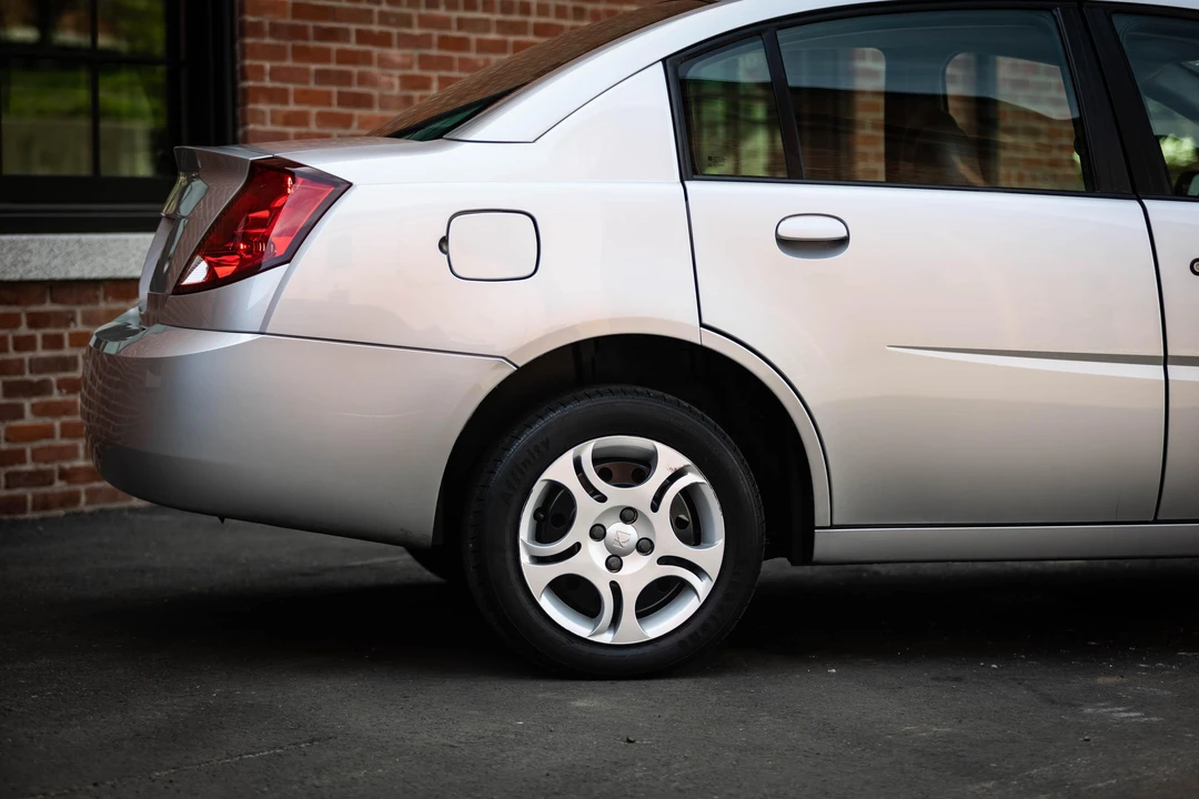 2005 Saturn Ion - Image 30 of 31