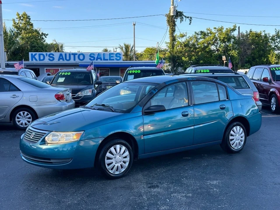 2005 Saturn Ion - Image 2 of 12