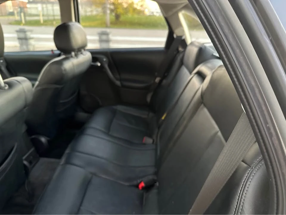 2005 Saturn - Image 7 of 20