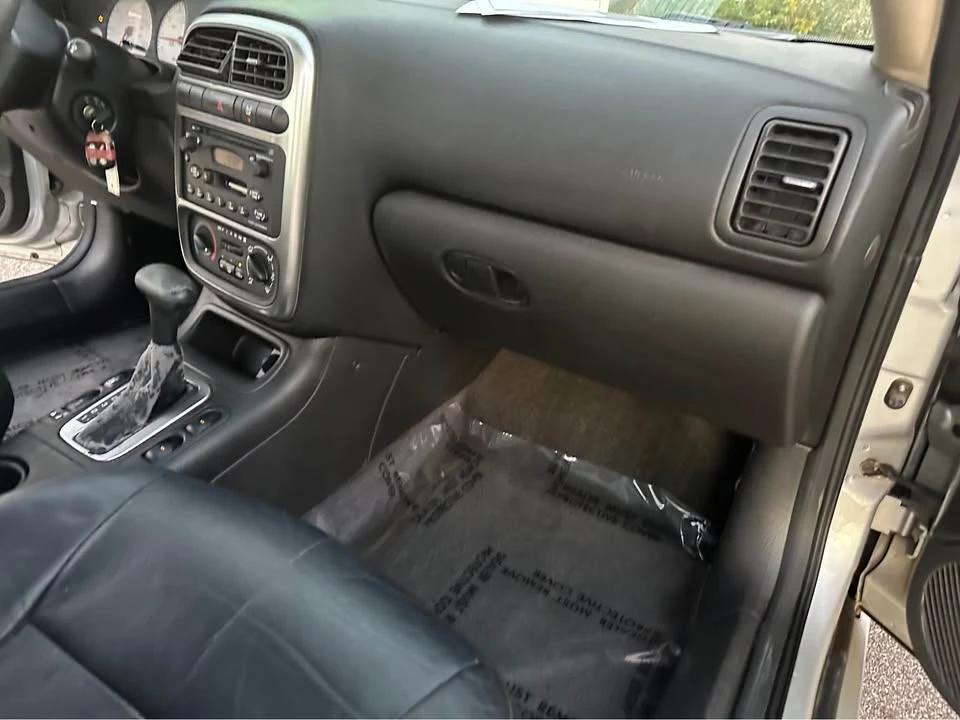 2005 Saturn - Image 19 of 20