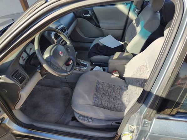 2005 Saturn - Image 4 of 6
