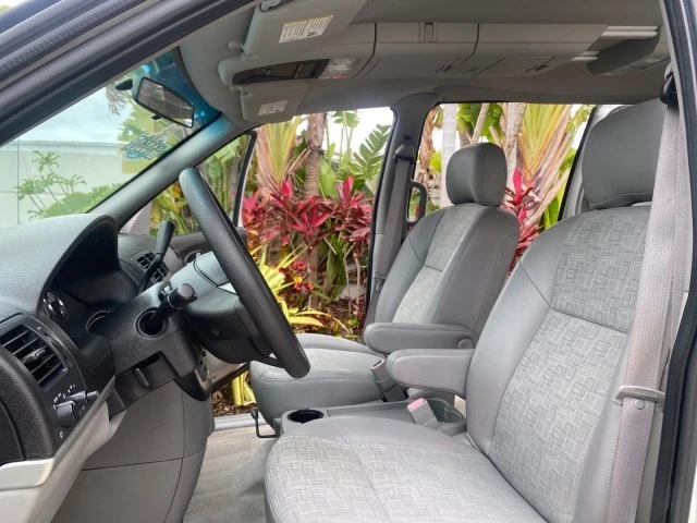 2005 Saturn - Image 11 of 22