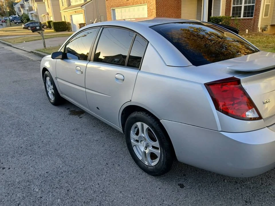 2005 Saturn Ion - Image 5 of 7
