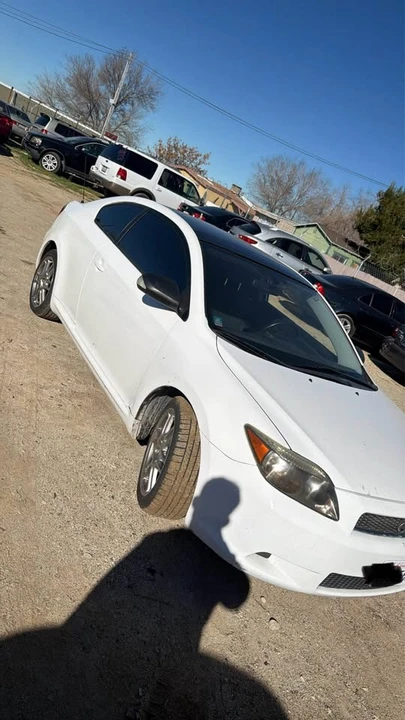 2005 Scion tC - Image 5 of 9