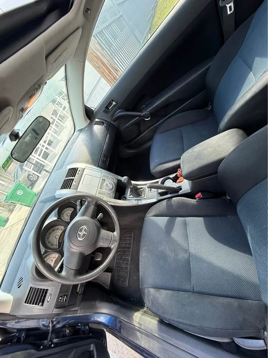 2005 Scion tC - Image 7 of 9