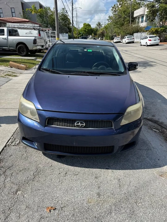 2005 Scion tC - Image 2 of 9