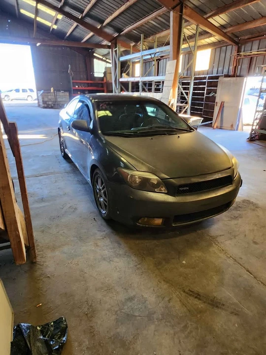 2005 Scion tC - Image 13 of 14