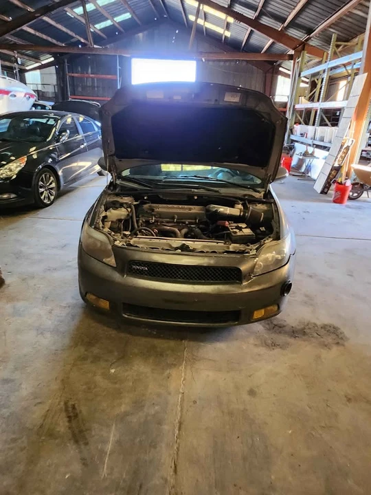 2005 Scion tC - Image 2 of 14